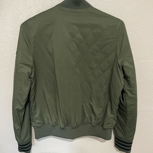 Adidas NEO Zip Up Jacket. Size is XL Youth or Woman Medium PERFECT Condition. - Picture 5 of 9